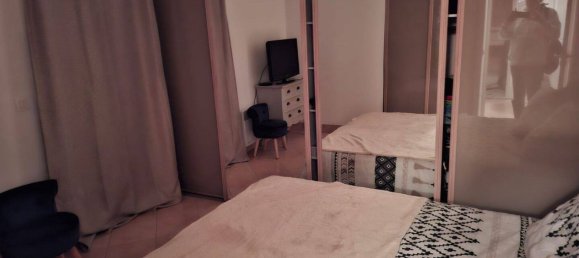 Apartamento de 2 dormitorios en Marseille, France No. 334285 9