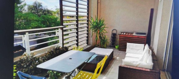 Apartamento de 2 dormitorios en Marseille, France No. 334285 5