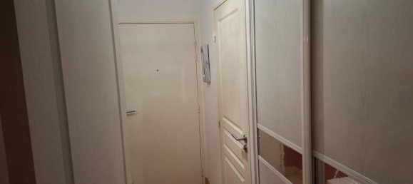 Apartamento de 2 dormitorios en Marseille, France No. 334285 10