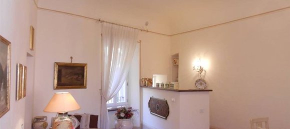 3غرفة شقة في Spoleto, Italy رقم 104394 2