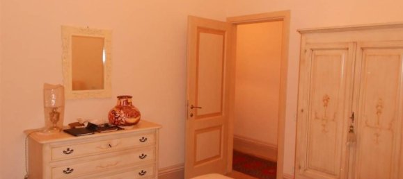 3غرفة شقة في Spoleto, Italy رقم 104394 10