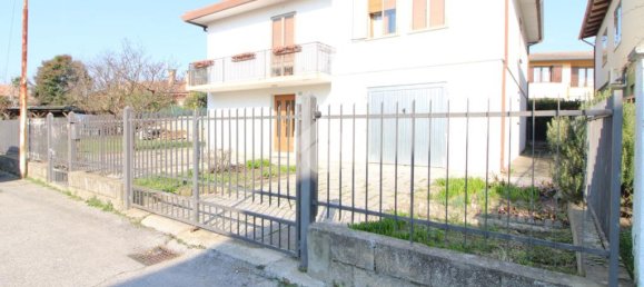 3 bedrooms House in Pernumia, Italy No. 59413 18