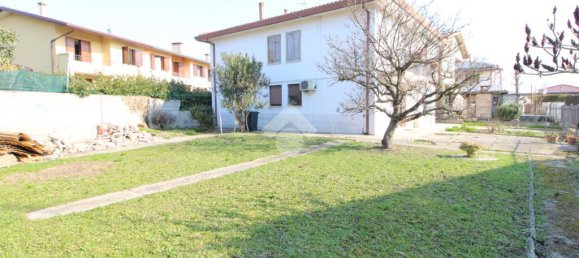 3 bedrooms House in Pernumia, Italy No. 59413 31