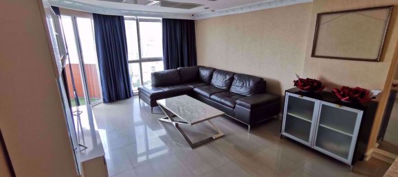 3 bedrooms Condo in Khlong Toei, Thailand No. 10367 2
