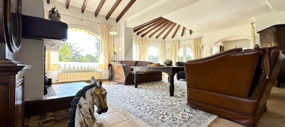 3 bedrooms Villa in Moraira, Spain No. 13185 10