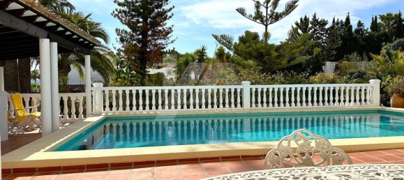 3 bedrooms Villa in Moraira, Spain No. 13185 4