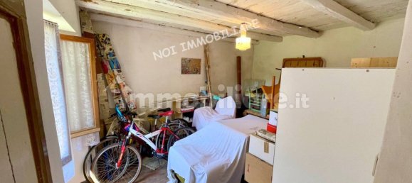 Дом с 13 спальнями в Сасселло, Италия № 108012 32