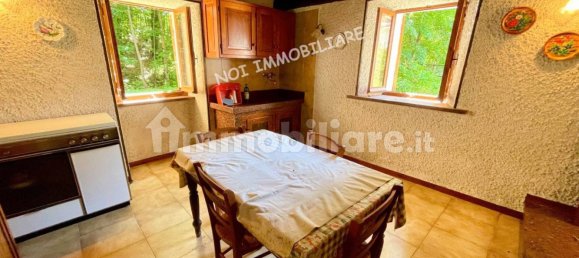 Дом с 13 спальнями в Сасселло, Италия № 108012 14