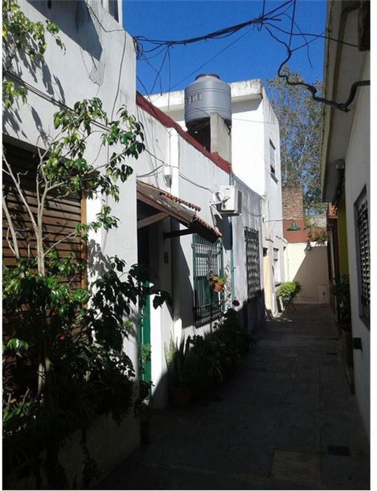 Studio in Moron, Argentina, Nr. 5464