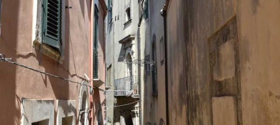 Casa de 5 divisões em Ragusa, Italy N.º 233228 3