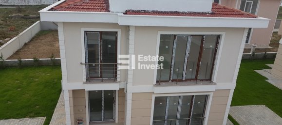 Villa 3+2 in Istanbul, Turkey No. 25378 2