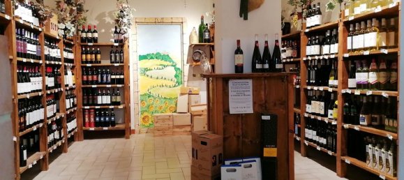 5 rooms Apartment in Monteroni d'Arbia, Italy No. 69671 6