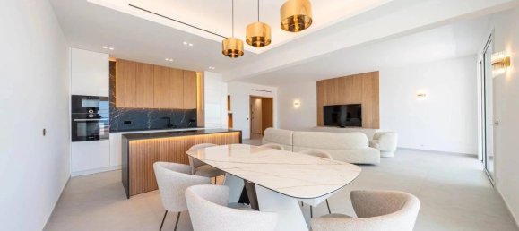 3 bedrooms Apartment in Cannes, France No. 1915 9