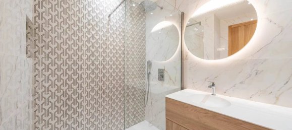 3 bedrooms Apartment in Cannes, France No. 1915 4