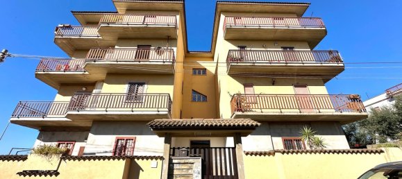 Квартира с 4 комнатами в Рим, Италия № 46717 32