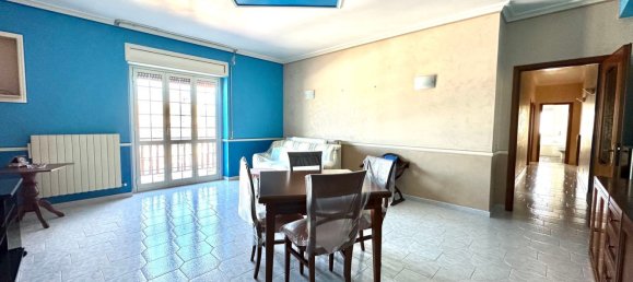 Квартира с 4 комнатами в Рим, Италия № 46717 4