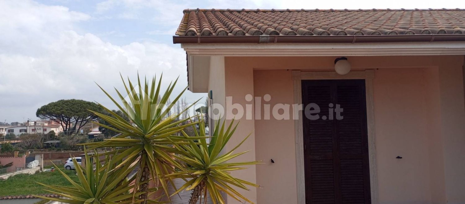 2 غرف نوم شقة في Ardea, Italy رقم 385916