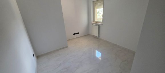 4غرفة شقة في San Cataldo, Italy رقم 309710 4