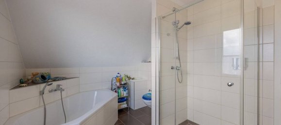 4 rooms House in Baden-Wurttemberg, Germany No. 56951 8