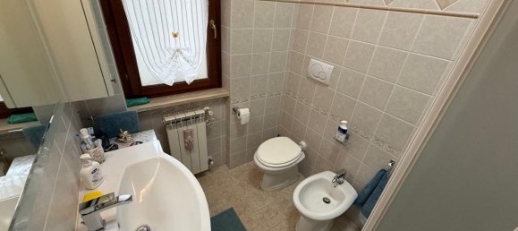 4 rooms House in Capodimonte, Italy No. 162268 7