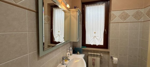 4 rooms House in Capodimonte, Italy No. 162268 6