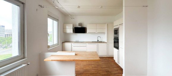 2 rooms Apartment in Mariahilf, Austria No. 137624 2