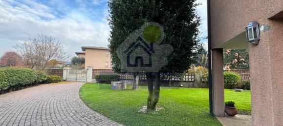 Villa de 4 divisões em Leno, Italy N.º 134578 8