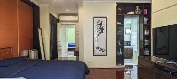 3 bedrooms Condo in Bangkok, Thailand No. 4293 6