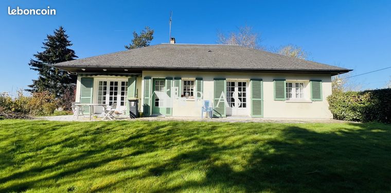 3 bedrooms House in Bernay, France No. 314157