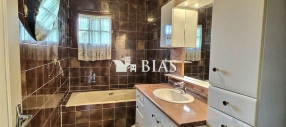 3 bedrooms House in Bernay, France No. 314157 8