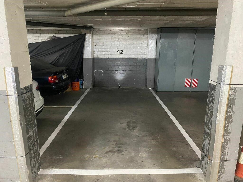 16m² Garage in Figueres, Spain No. 193747