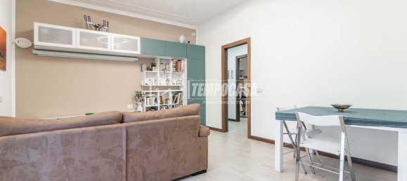 3 Schlafzimmer Wohnung in Saronno, Italy, Nr. 348716 10