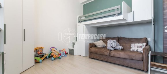 3 Schlafzimmer Wohnung in Saronno, Italy, Nr. 348716 14
