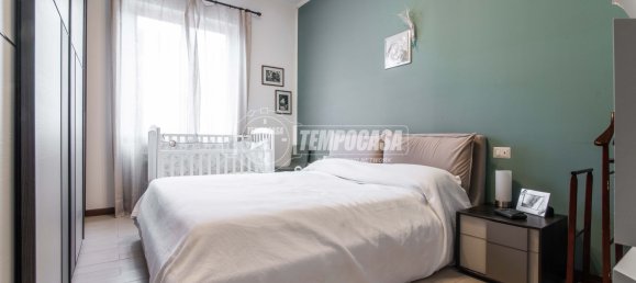 3 Schlafzimmer Wohnung in Saronno, Italy, Nr. 348716 5