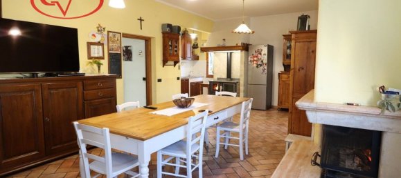 5غرفة شقة في Montevarchi, Italy رقم 215314 24