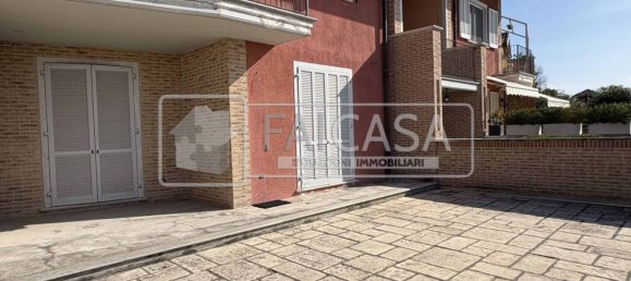 Квартира с 2 спальнями в Вольпьяно, Италия № 370485 5