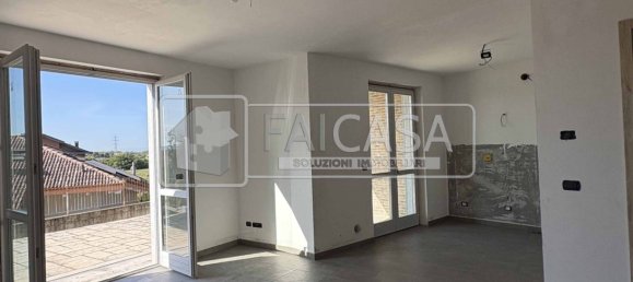 Квартира с 2 спальнями в Вольпьяно, Италия № 370485 7