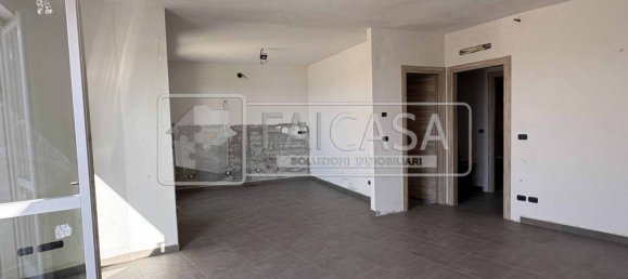 Квартира с 2 спальнями в Вольпьяно, Италия № 370485 8