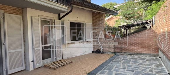 Квартира с 2 спальнями в Вольпьяно, Италия № 370485 16