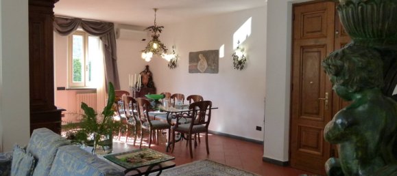 4 Schlafzimmer Villa in Lucca, Italy, Nr. 90240 7