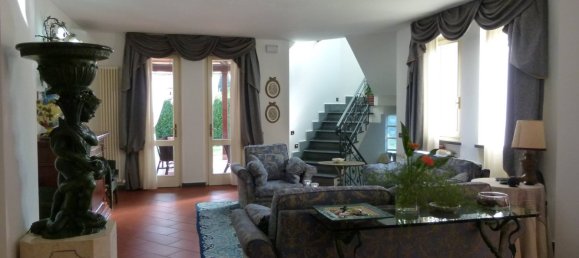 4 Schlafzimmer Villa in Lucca, Italy, Nr. 90240 2