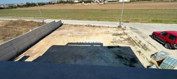 3 Schlafzimmer Haus in Larnaca, Cyprus, Nr. 7623 11