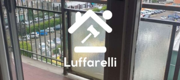 Apartamento de 6 habitaciónes en Baranzate, Italy No. 99967 10