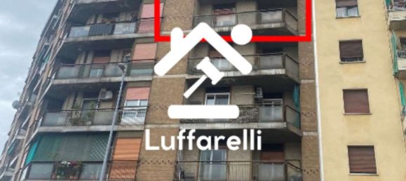 Apartamento de 6 habitaciónes en Baranzate, Italy No. 99967 3