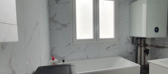 Casa de 3 dormitorios en Maing, France No. 245976 6