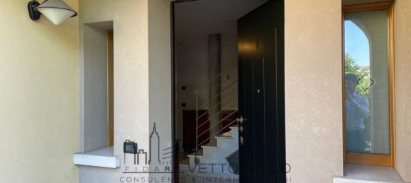 7-Zimmer Villa in Mogliano Veneto, Italy, Nr. 150458 9