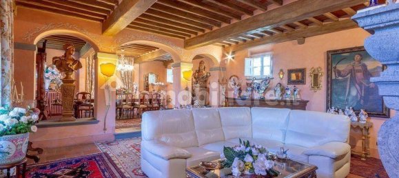 5 Schlafzimmer Villa in Capannori, Italy, Nr. 56679 8