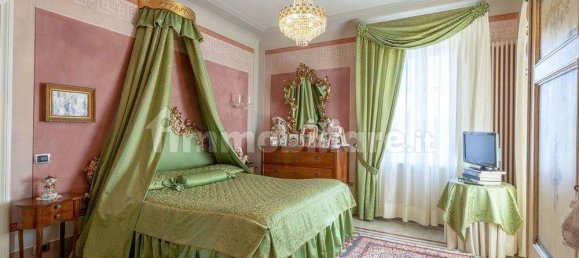 5 Schlafzimmer Villa in Capannori, Italy, Nr. 56679 23
