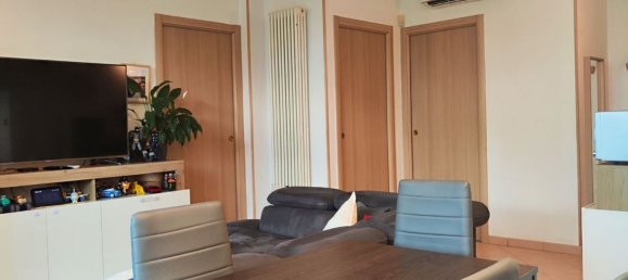 3-Zimmer Wohnung in Parma, Italy, Nr. 298925 8