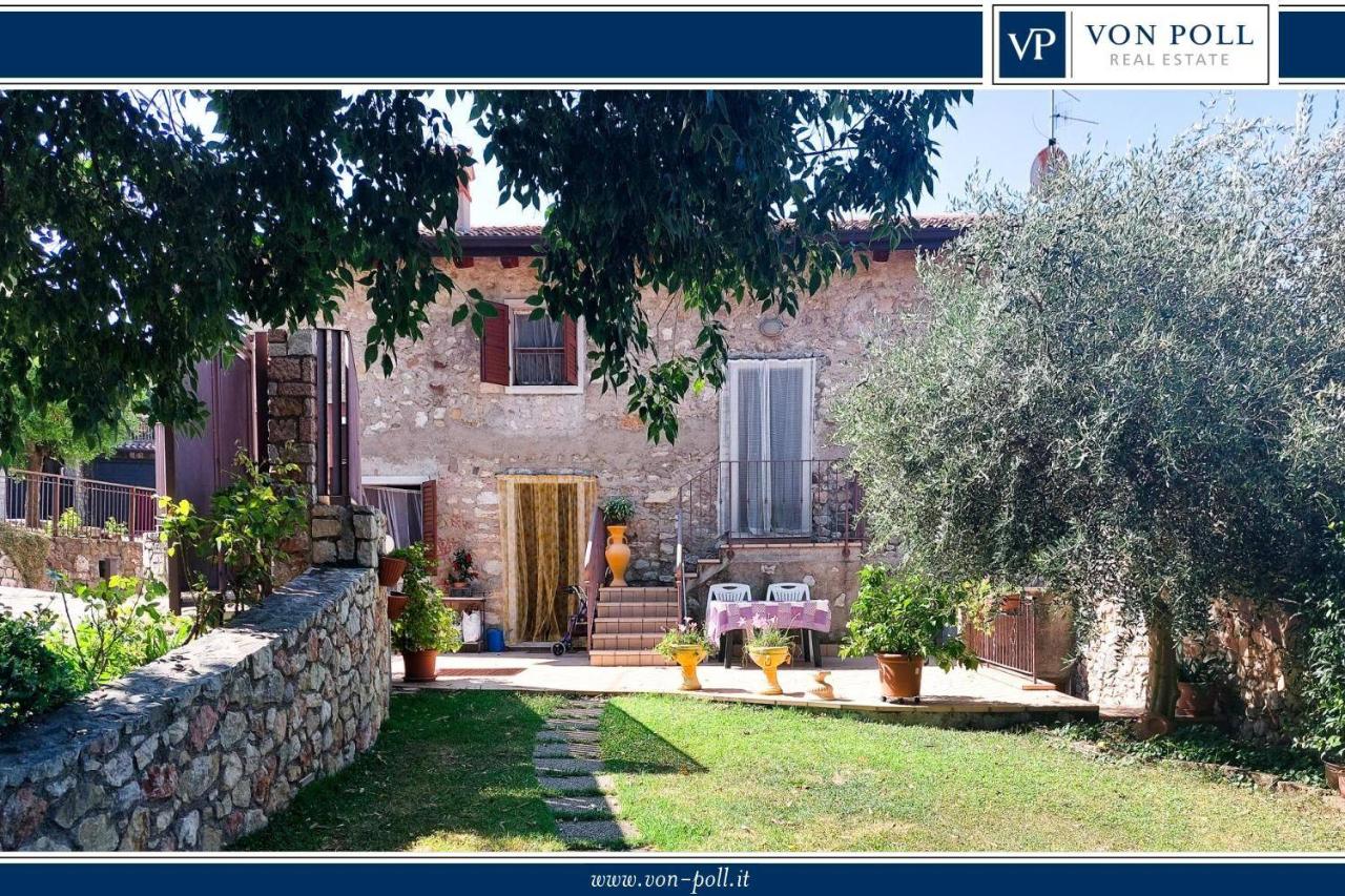 Casa de 3 habitaciónes en Torri del Benaco, Italy No. 29682